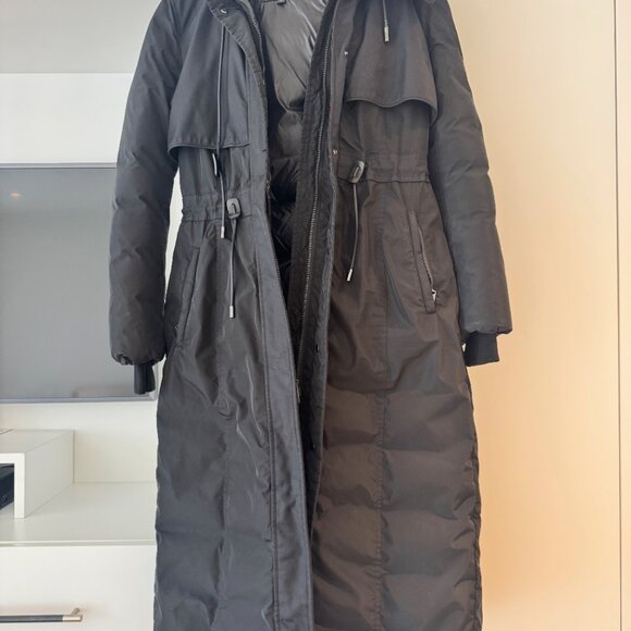 MACKAGE LEANNE DOWN COAT (size S, Black) - Picture 5 of 6